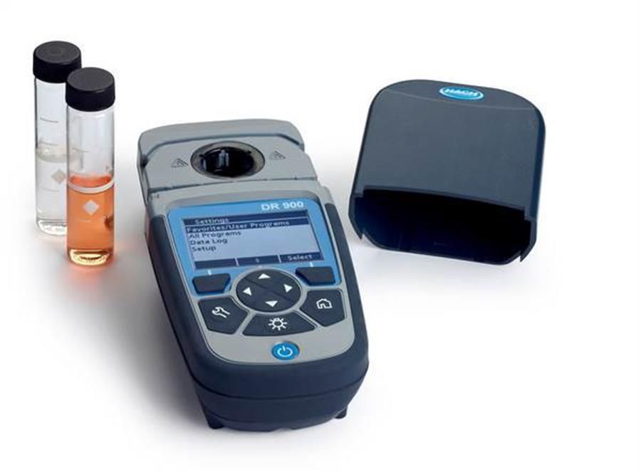 Hach DR900 handheld water meter
